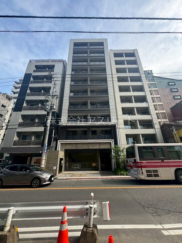 グランパーク平尾 502号室 外観