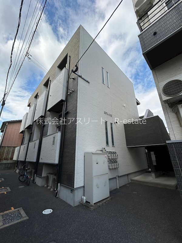 EFIL‐D3 202号室 外観
