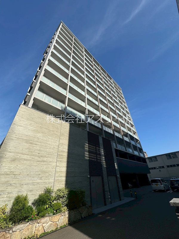 エンクレスト空港通り 201号室 外観