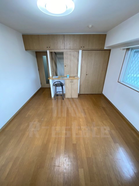 エステートモア白金クロス ベッドルーム