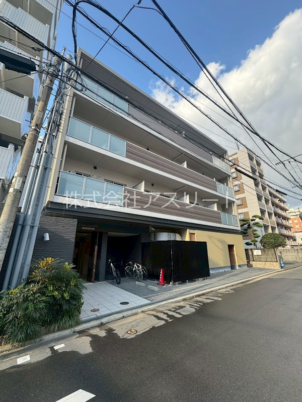 アーバンテム春吉 302号室 外観