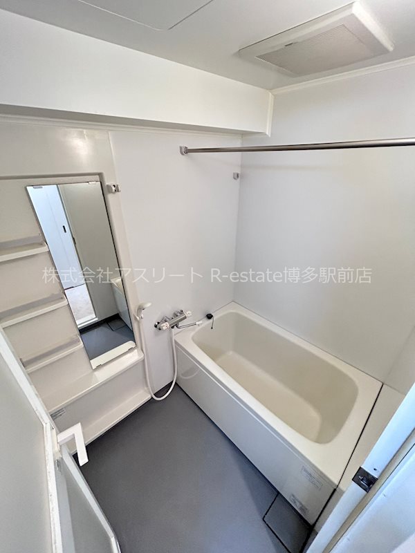 ラドゥーナビルディング 風呂画像