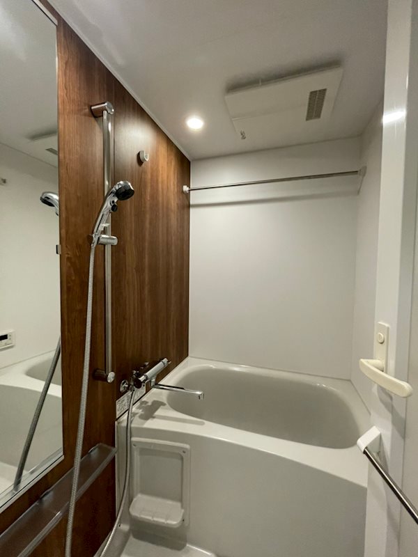 エンクレスト天神LARK 風呂画像