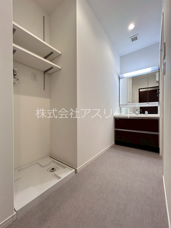 ヤクインスクエア その他4