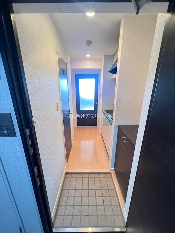 クレスティアステージア天神 玄関