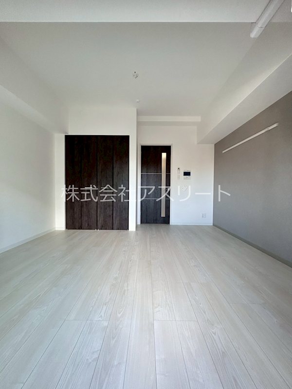 ピタゴラ箱崎 リビング