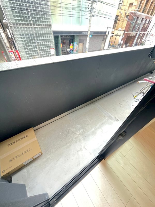 ライフプラン赤坂 ベランダ