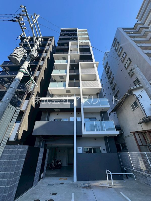 ピタゴラ箱崎 301号室 外観