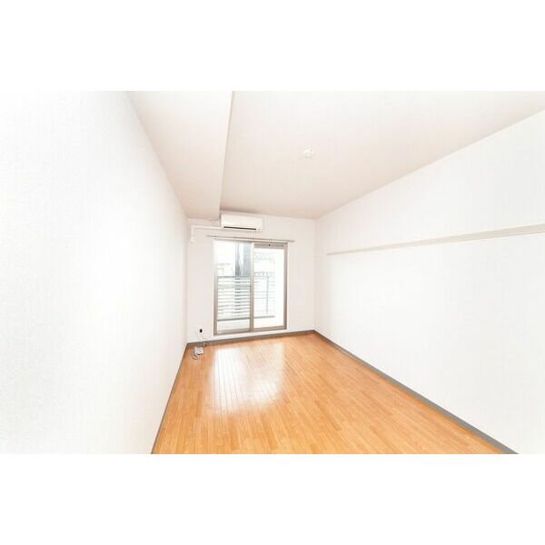 ミラベル博多 リビング