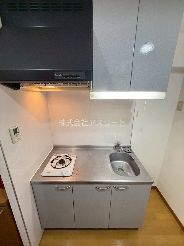 フェリエ博多 キッチン