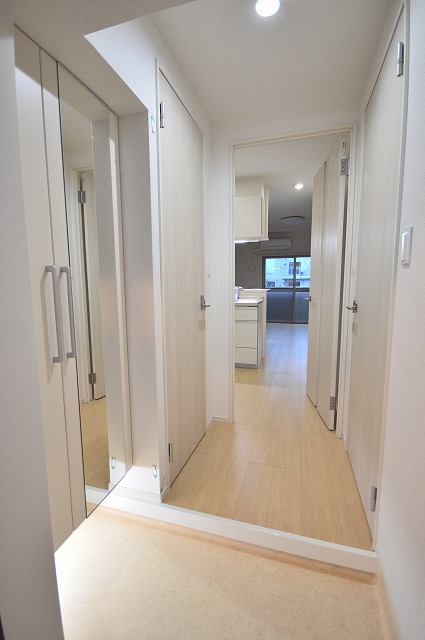 ネクスピア箱崎 玄関