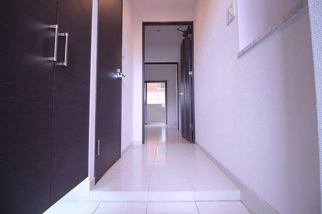 プライムアーバン博多 玄関