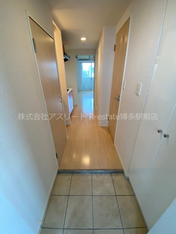 ピュアドームエクサイト博多 玄関