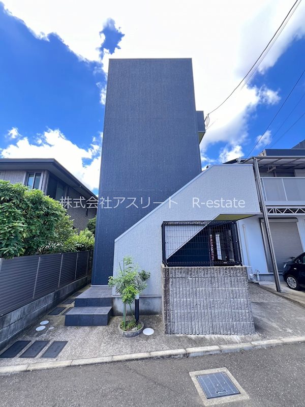 Coco Calm半道橋 105号室 外観