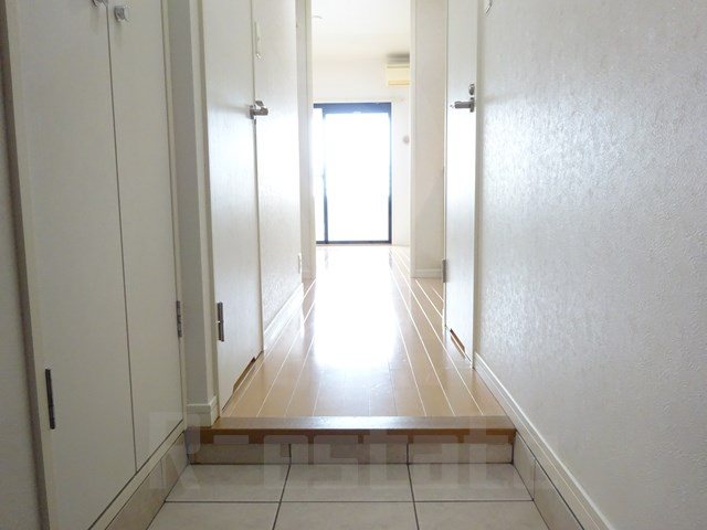 エンクレスト御供所 玄関