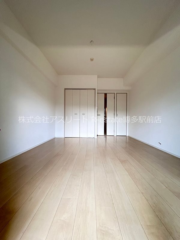 サヴォイラマリナドゥハカタ リビング