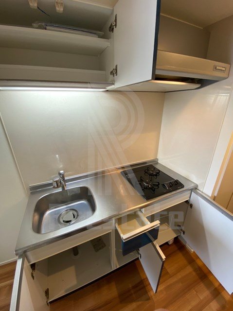 サヴォイコートオブアームズ キッチン