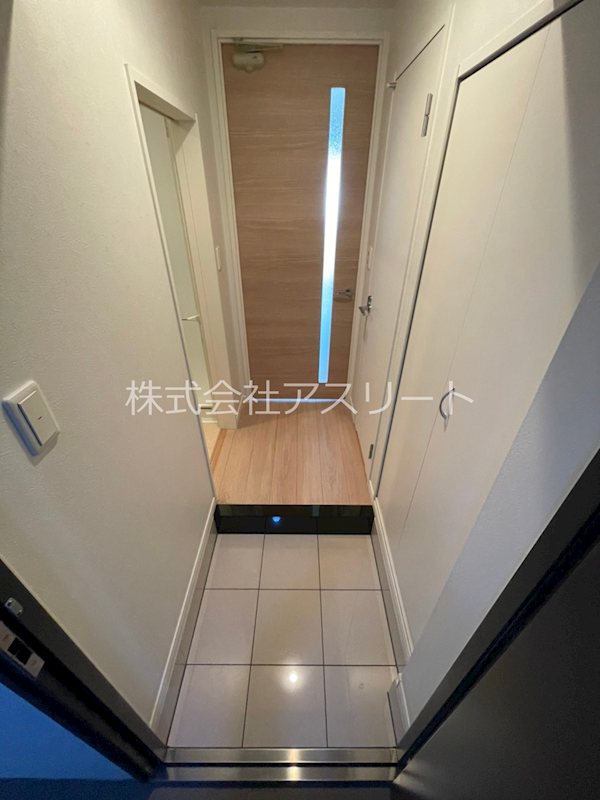 エンクレスト祇園2 玄関