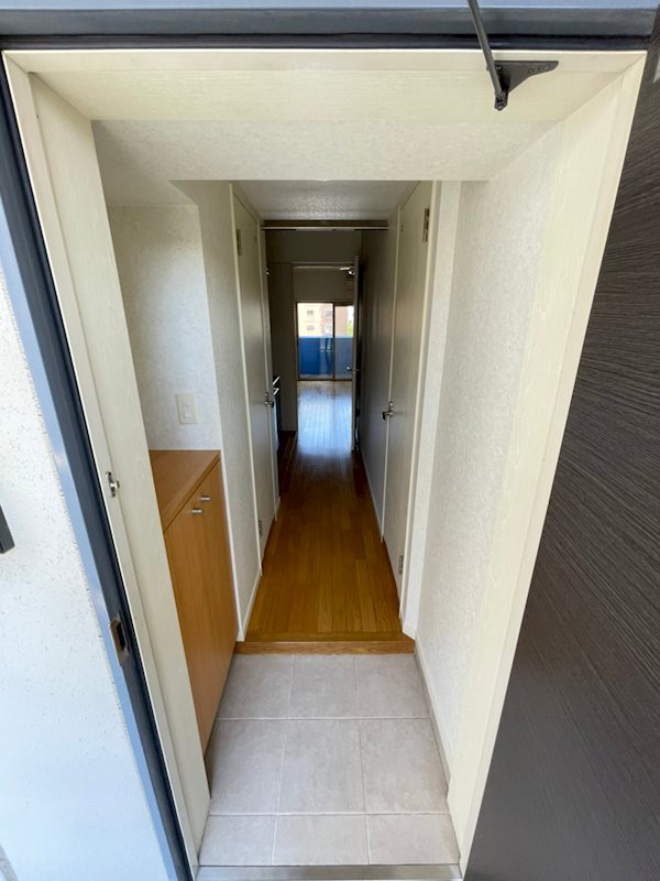 エンクレスト天神東3 玄関