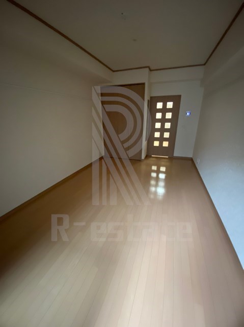 ロイヤル博多駅前 ベッドルーム