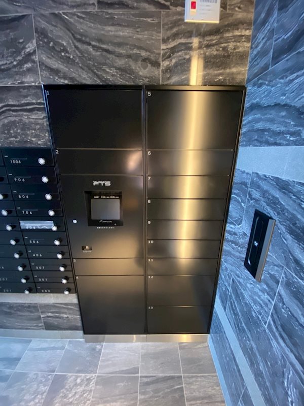 アルファシオフリード その他外観2