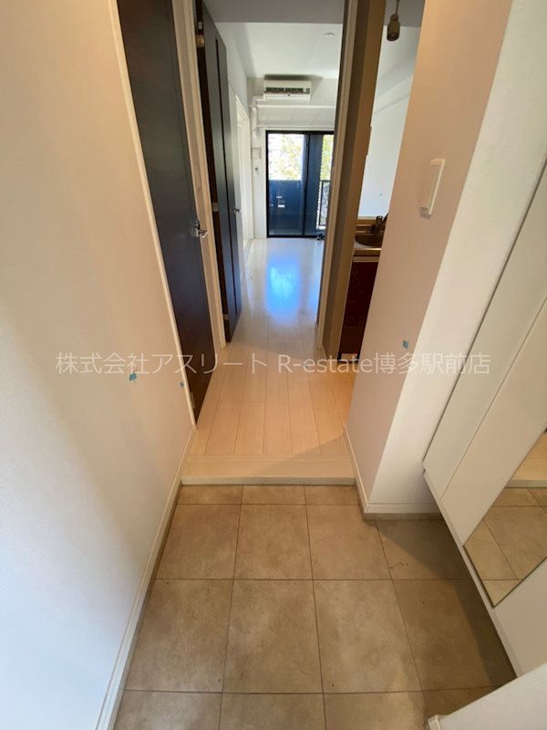 グランフォーレプライム箱崎 玄関