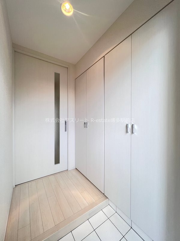 レジデンシャルヒルズインペリアルスイート 玄関