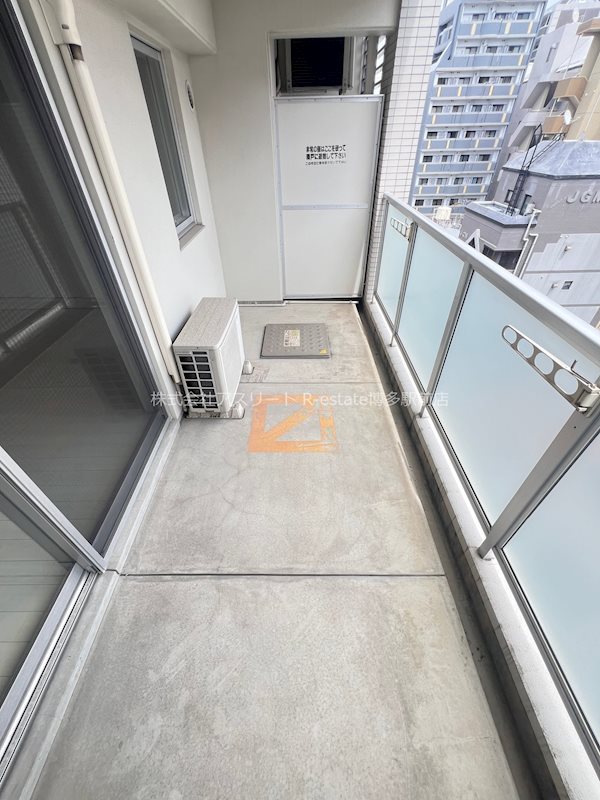 レジデンシャルヒルズインペリアルスイート ベランダ