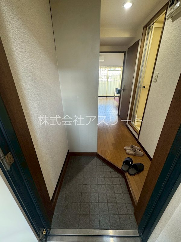 メゾンド天神南 玄関