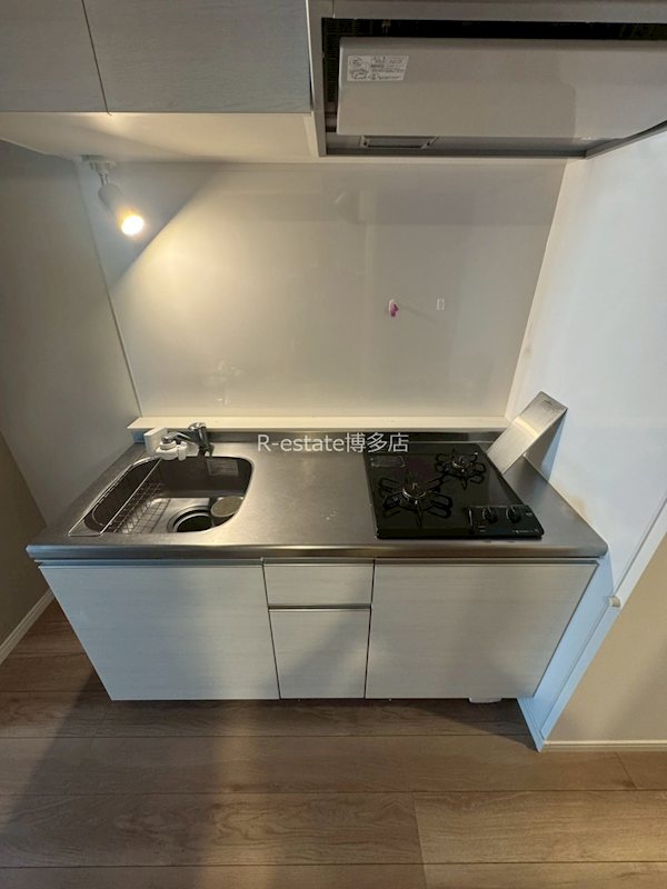 サヴォイルプルミエパリエ キッチン