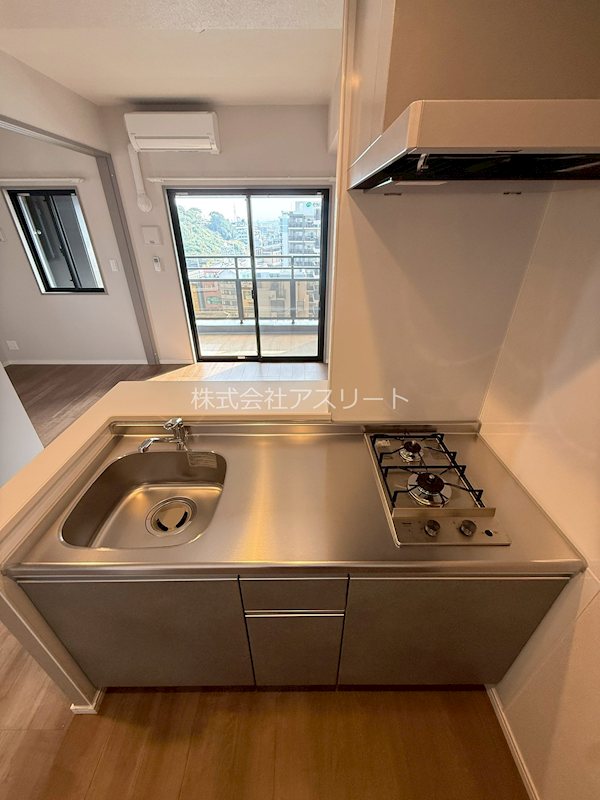 グランフォーレプライム千早 キッチン