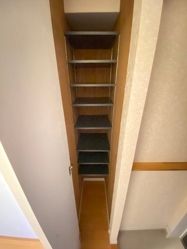 サヴォイザリバーテラス 玄関