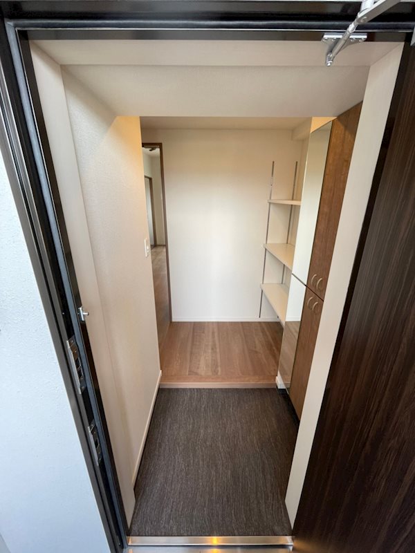 アレム吉塚 玄関