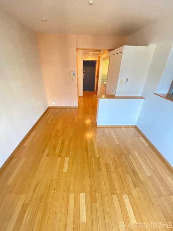 エンクレスト舞鶴 リビング