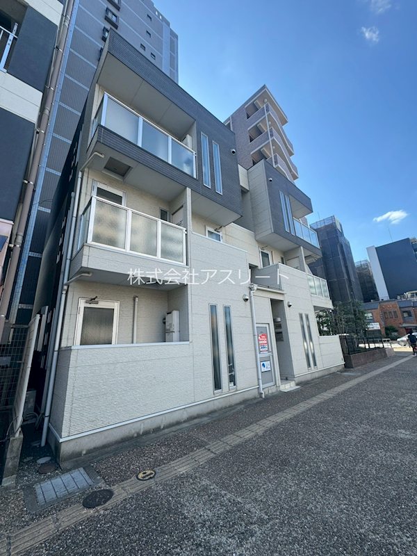 アハイブ箱崎駅前 103号室 外観