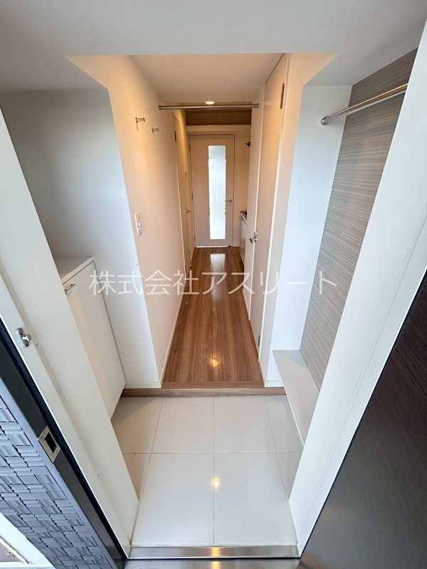 Rupieレジデンス渡辺通 玄関