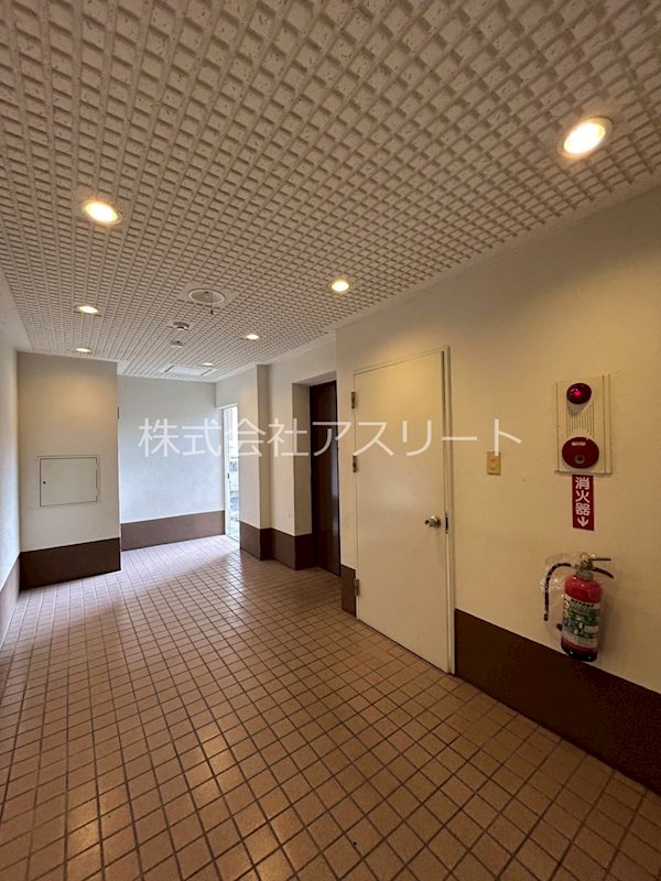 天神南ロイヤルハイツ その他3