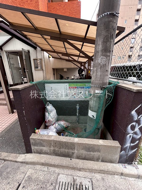 天神南ロイヤルハイツ その他外観3