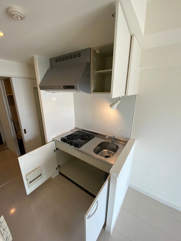 ラファセアリービオ博多 キッチン