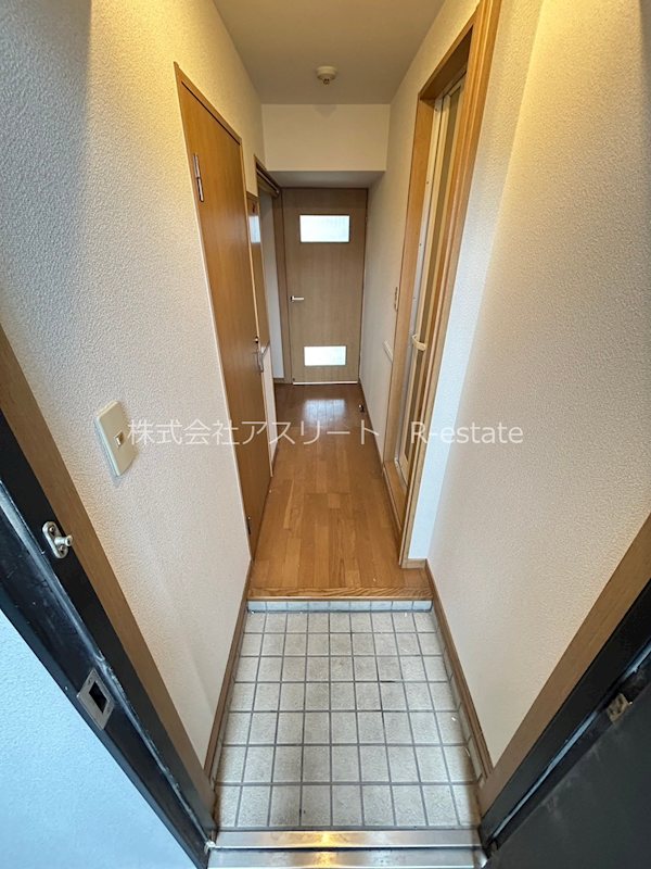 エステートモア薬院駅前 玄関