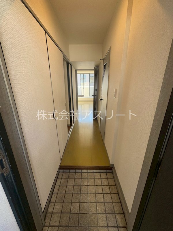 エステートモア平尾山荘通り 玄関