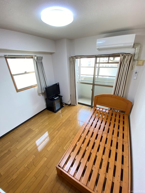 マンション花房 ベッドルーム