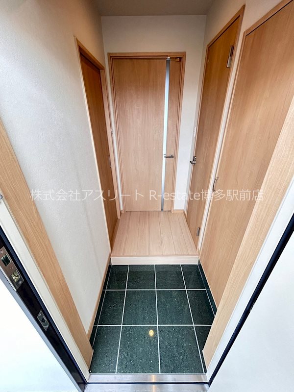 Calm Rivi&amp;egrave;re箱崎 玄関