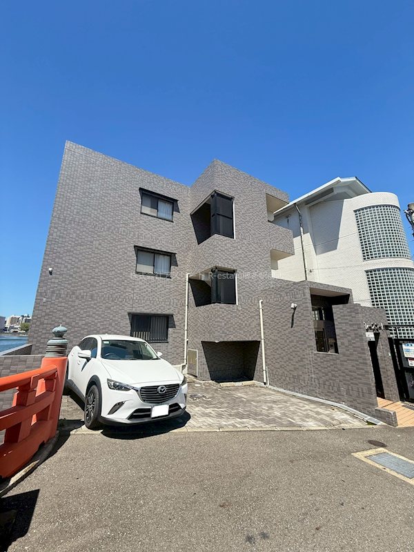 グレースコート 301号室 外観