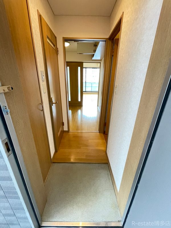 グレースコート 玄関