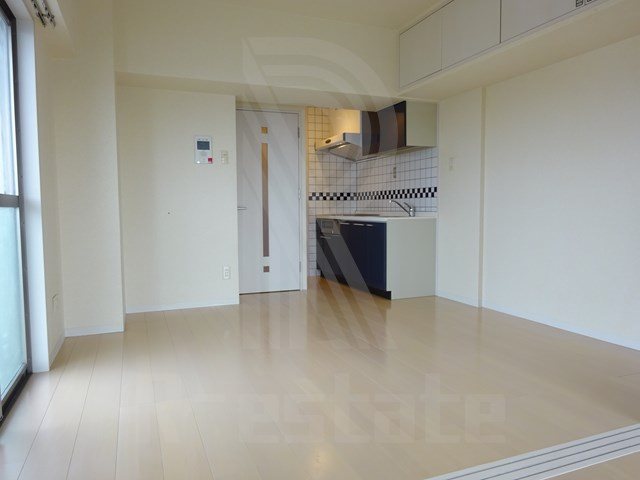 クラブオリエントNo72ハーバーイーストタワー リビング