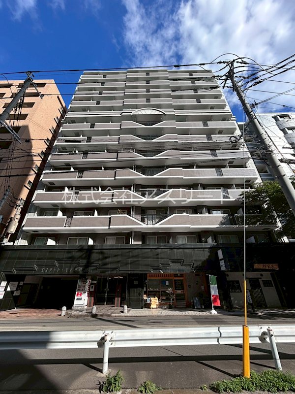 エステートモア平尾パージュ 1105号室 外観