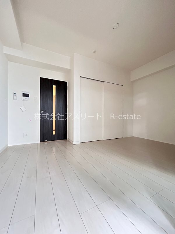 ザクォータニティバイサヴォイ リビング