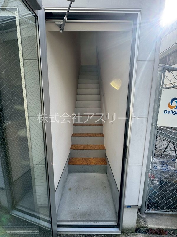 第三永伸アパート 玄関