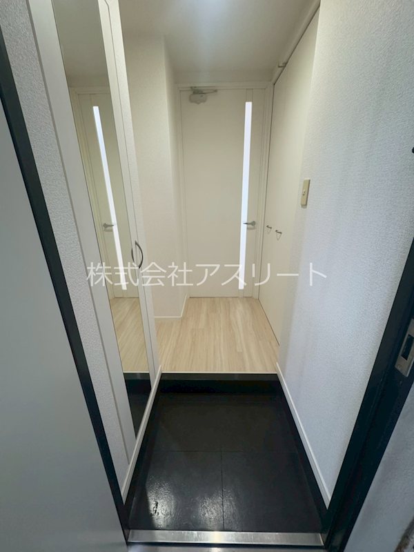 レジディア博多2 玄関